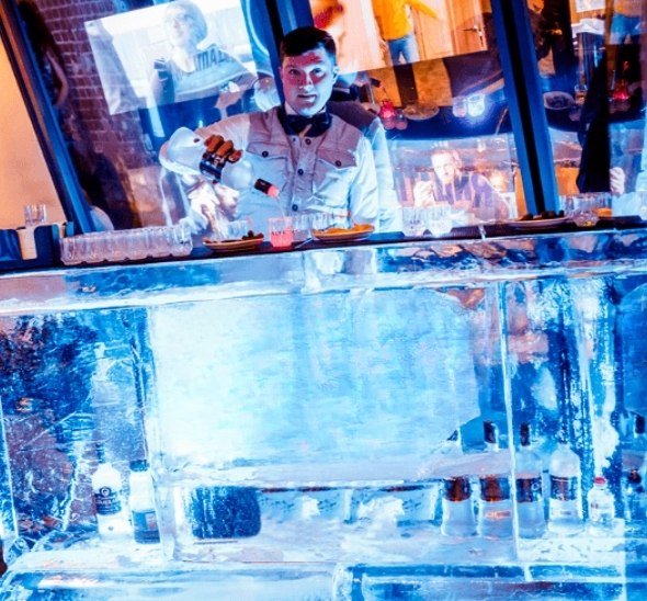 Ледяная барная стойка