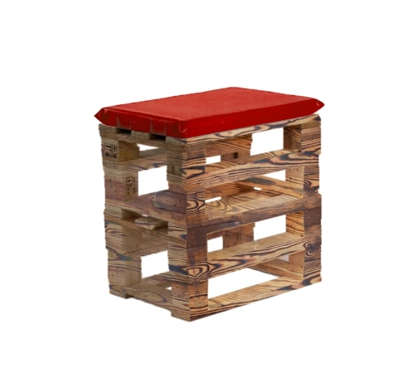 Обожжённый пуфик из паллет