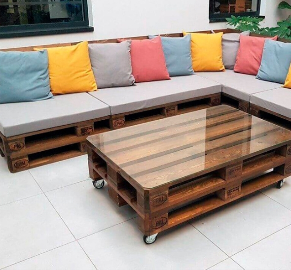 Диван модульный из паллет Обожженный