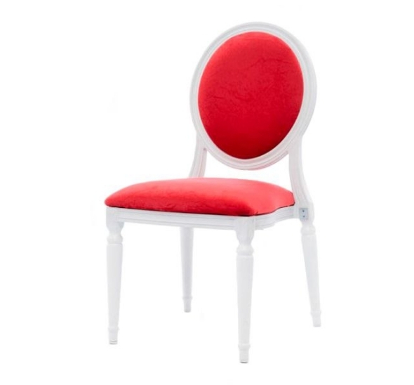 Стул Louis белого цвета с красной бархатной обивкой