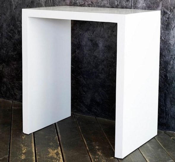 Белый п-образный стол (маленький)