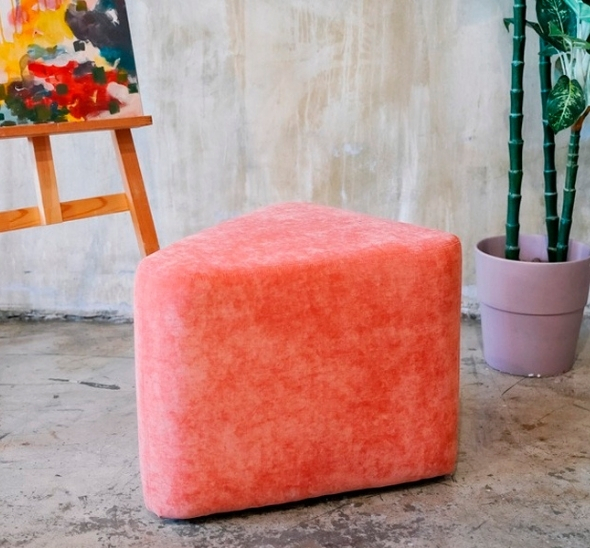 Пуфик треугольный Терракот