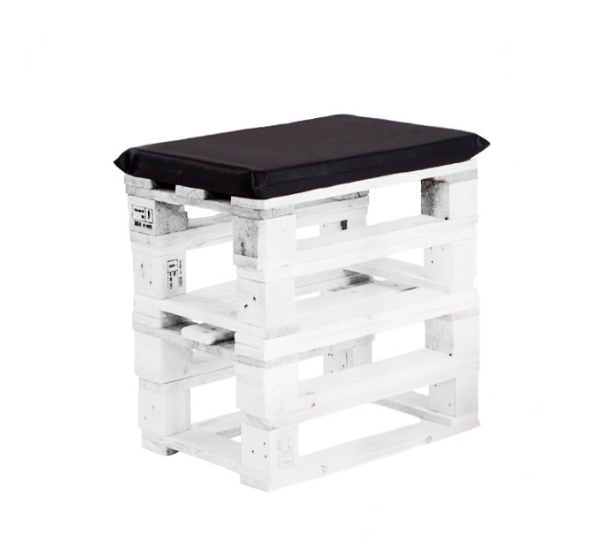 Белый пуфик из паллет