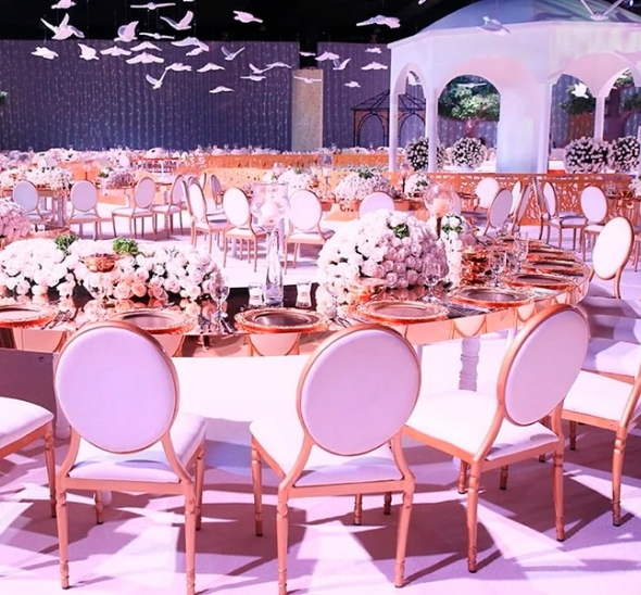 Стул Laval Gold с белой обивкой