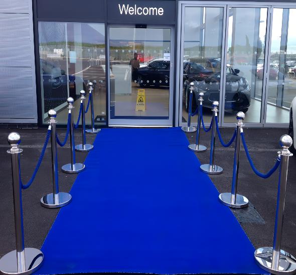 Стойка с канатом серебристая