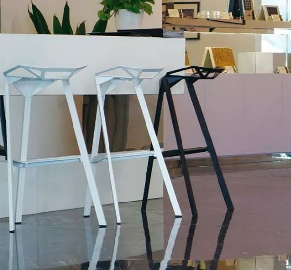 Стул барный One White