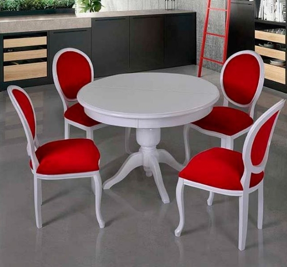 Стул Louis белого цвета с красной бархатной обивкой