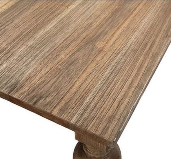 Деревянные столы