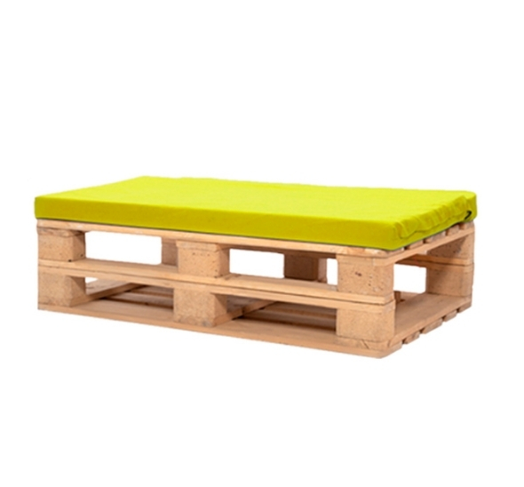 Деревянные банкетки из паллет