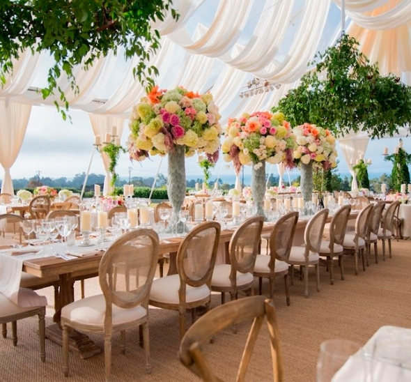 Стул Леон со спинкой из ротанга