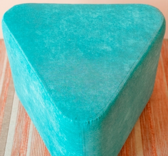 Пуфик треугольный Бирюзовый