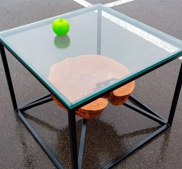 Журнальный стол Loft со стеклом чёрный