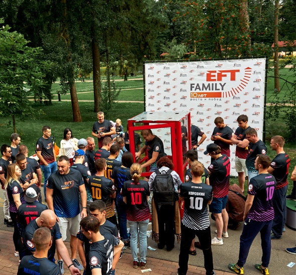 Стойка под пресс волл (Press wall)