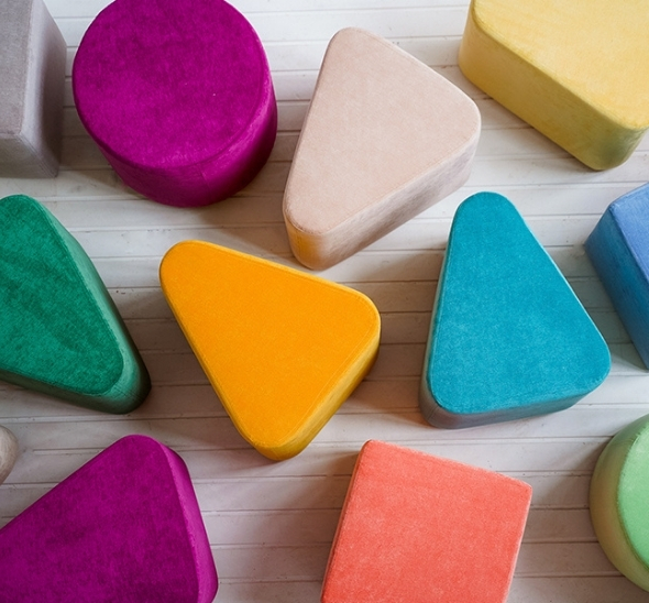 Пуфик Большой треугольник Небесно-голубой