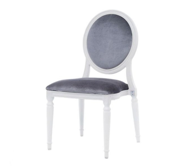 Стул Louis белого цвета с серой бархатной обивкой