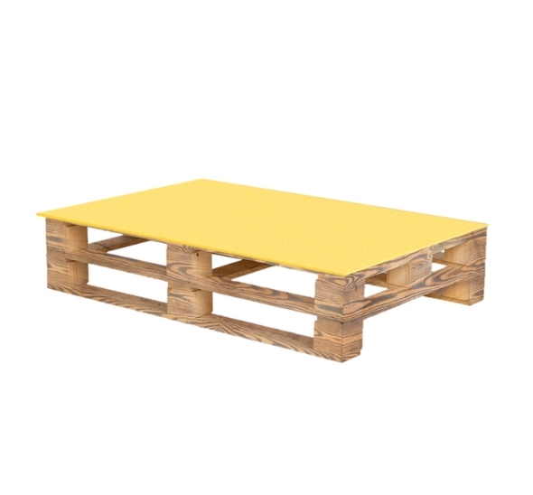 Обожжённый стол из паллет журнальный