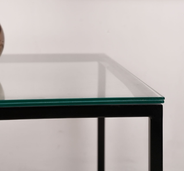 Журнальный столик Black Glass