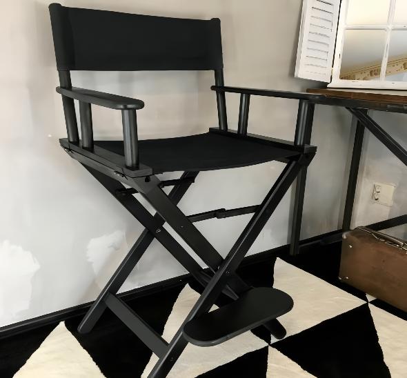 Стул режиссера