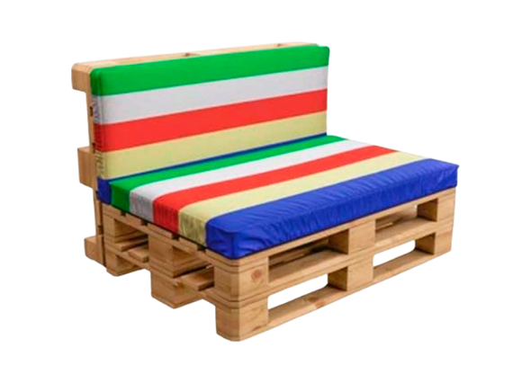 Двухместный диван Wood с разноцветными подушками