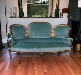 Диван Breeze трехместный